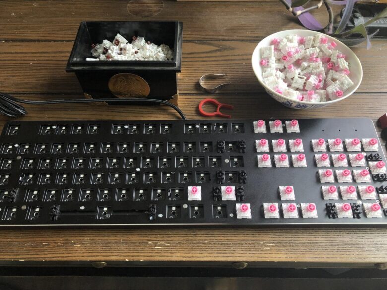 Upgrade Your Mechanical Keyboard: How to Perform Switch Replacement